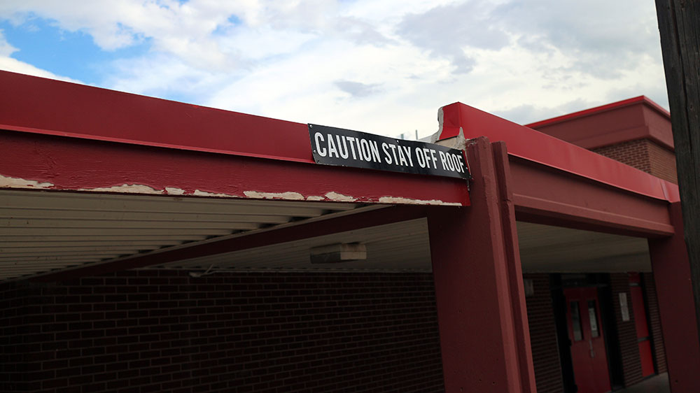 Can You Spot the Mistakes in These Campus Security Photos?, slide 9